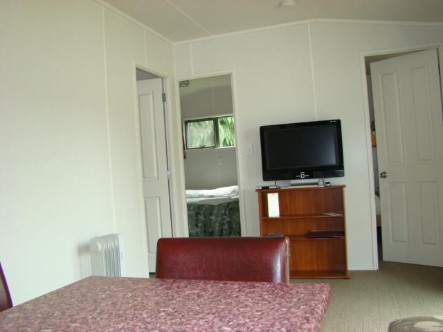 Grumpy's Kiwi Holiday Park Geraldine Bagian luar foto